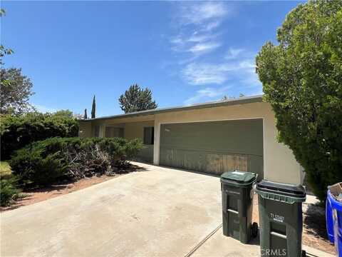 15650 Washoan Road, Apple Valley, CA 92307