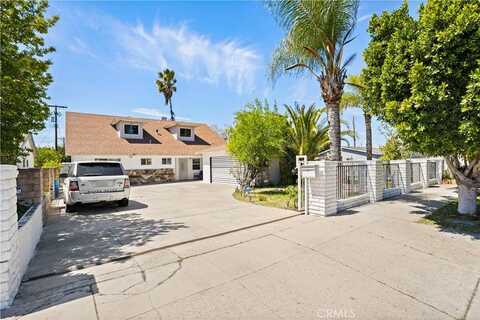 9021 Oneida Avenue, Sun Valley, CA 91352