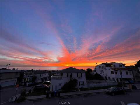 2406 Silverstrand Avenue, Hermosa Beach, CA 90254