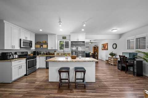 9181 Bloomdale Street, Santee, CA 92071