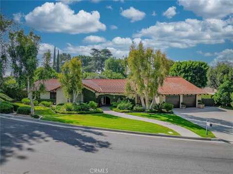 2033 Benbow Place, Riverside, CA 92506