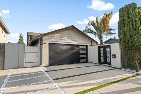 553 Sturgeon Drive, Costa Mesa, CA 92626