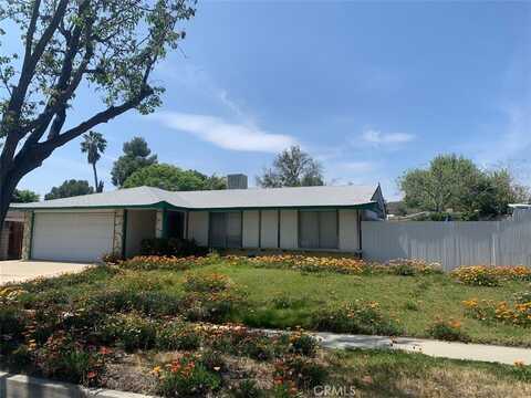 20845 Alaminos Drive, Saugus, CA 91350