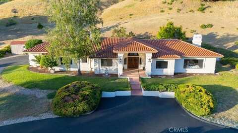 9955 Corriente Road, Atascadero, CA 93422