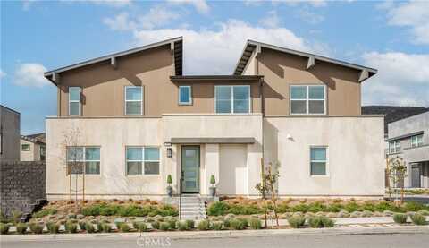 15820 Caterpillar Drive, Fontana, CA 92336