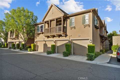 19539 Laroda, Saugus, CA 91350