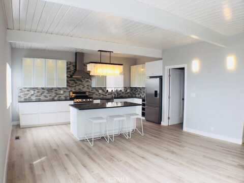 31501 Burnside Place, Laguna Beach, CA 92651