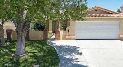 43930 11th Street E, Lancaster, CA 93535