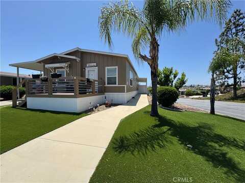 28876 Calle De La Paz, Murrieta, CA 92563
