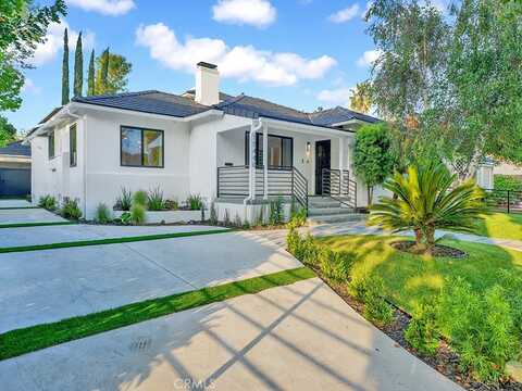 15440 Varden Street, Sherman Oaks, CA 91403