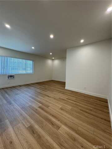 15211 S Raymond Avenue, Gardena, CA 90247