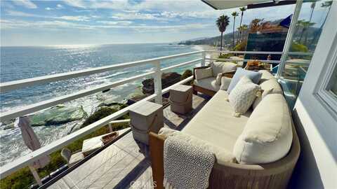 7 Camel Point Drive, Laguna Beach, CA 92651