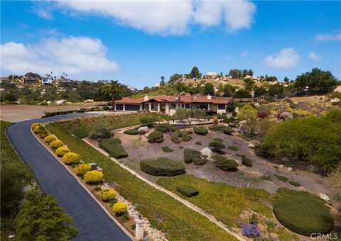 28306 Crescent Hill Way, Escondido, CA 92026