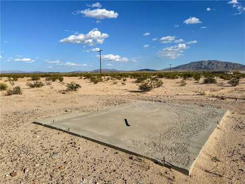 4200 Pinto Mountain Road, 29 Palms, CA 92277