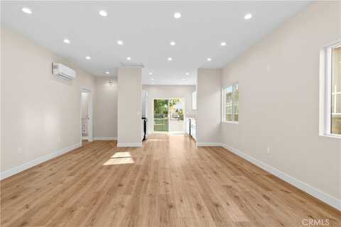 702 E Glenoaks Boulevard A, Glendale, CA 91207