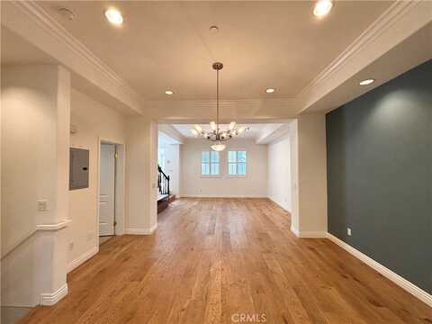 441 N Los Robles Avenue, Pasadena, CA 91101