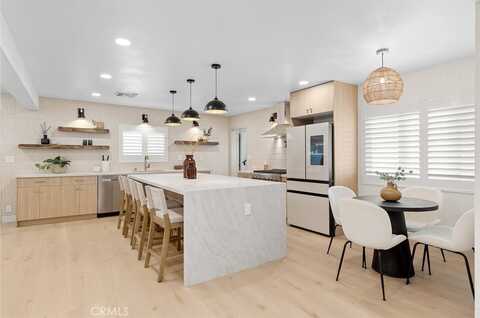 114 S Emerald Place, Anaheim, CA 92804