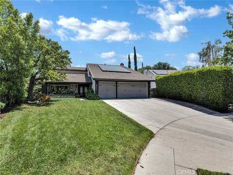 10952 Remmet Avenue, Chatsworth, CA 91311