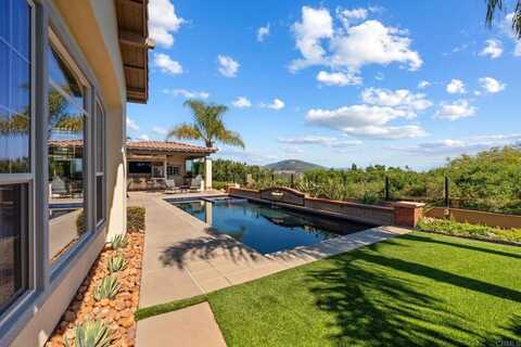 6937 CORTE LANGOSTA, Carlsbad, CA 92009