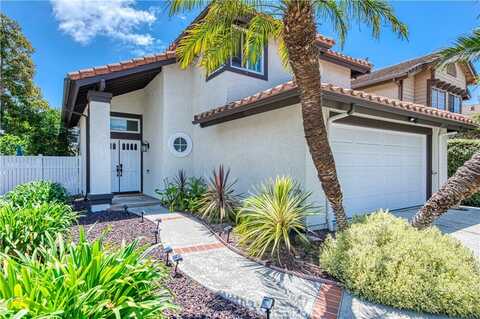 28752 Vista Santiago Road, Lake Forest, CA 92679
