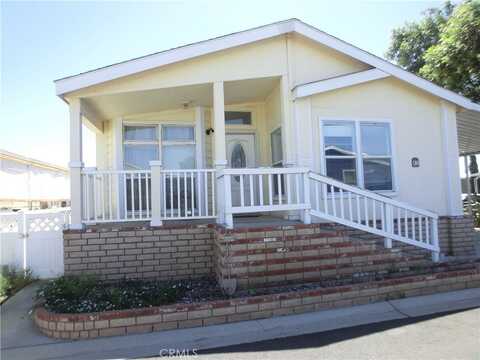 20843 Waalew Road, Apple Valley, CA 92307