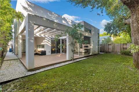 16518 Moorpark Street, Encino, CA 91436