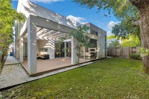16518 Moorpark Street, Encino, CA 91436