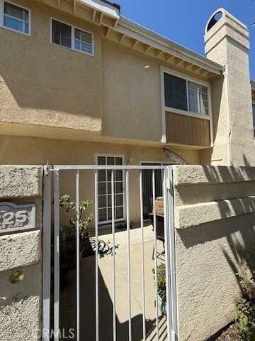 5225 Columbus Place, Oxnard, CA 93033