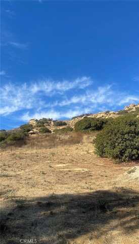 0 NOTREDAME, Chatsworth, CA 91311