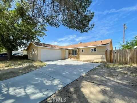45541 Sancroft Avenue, Lancaster, CA 93535