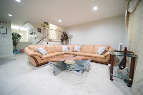 532 Venice Way, Inglewood, CA 90302