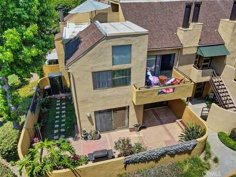 25712 Le Parc, Lake Forest, CA 92630