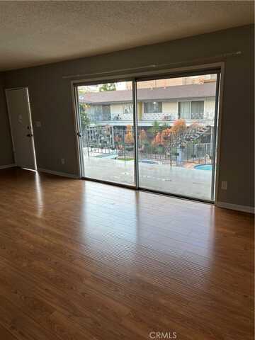 5168 Yarmouth, Encino, CA 91316