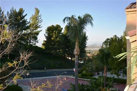 2525 San Gabriel Way, Corona, CA 92882