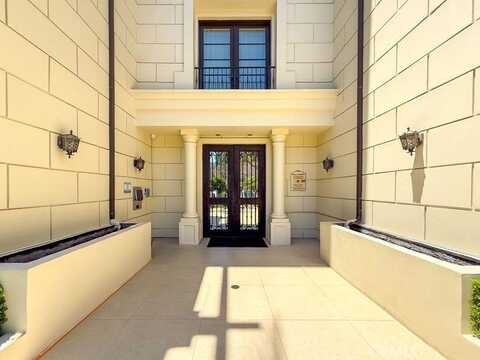 443 N Palm Drive, Beverly Hills, CA 90210