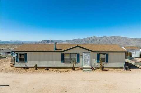 25926 Outpost Road, Apple Valley, CA 92308