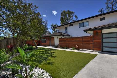 4751 Del Moreno Drive, Woodland Hills, CA 91364