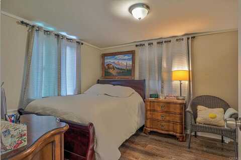 123 N Hayden Dr, Escondido, CA 92027