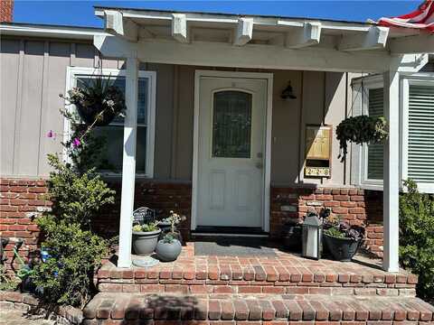 228 4th Street, Seal Beach, CA 90740