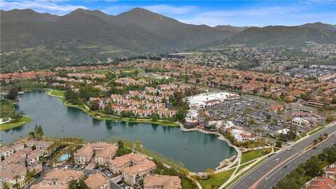 52 Via Prado, Rancho Santa Margarita, CA 92688