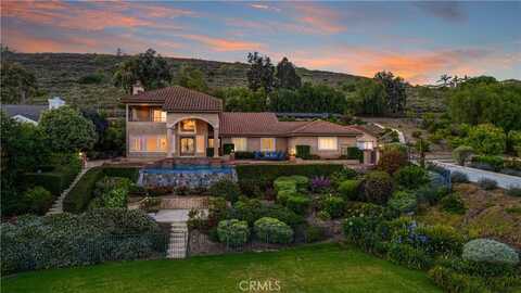 6805 Aviano Drive, Camarillo, CA 93012