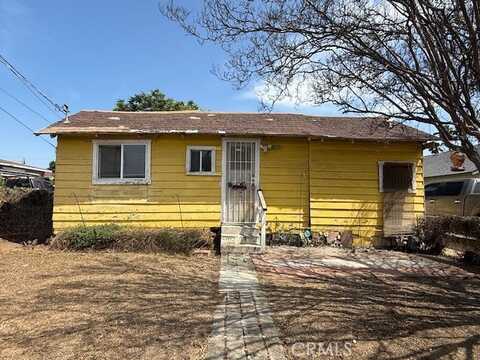 7830 Casa Blanca Street, Riverside, CA 92504