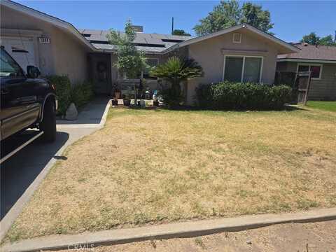 1044 Dewitt Avenue, Clovis, CA 93612
