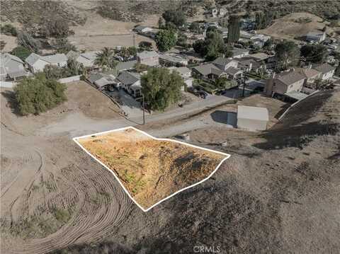1 Lomita Dr, Val Verde, CA 91384