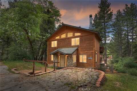 788 Silver Tip Drive, Big Bear Lake, CA 92315