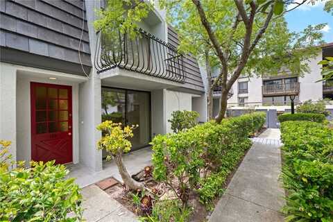 8115 Redlands Street, Playa del Rey, CA 90293