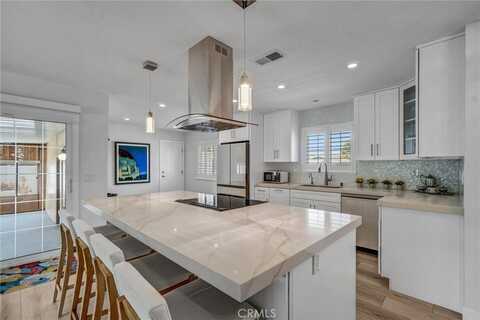1947 N Sacramento Street, Orange, CA 92867