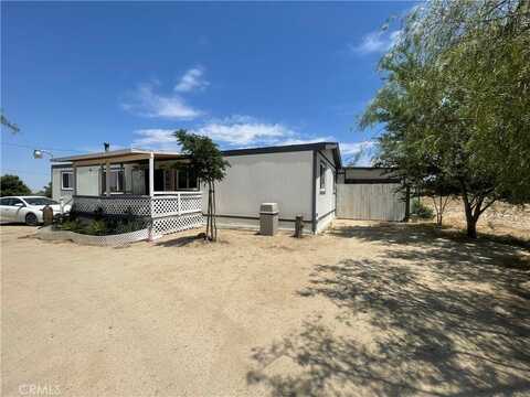 4441 Sierra Road, Phelan, CA 92371