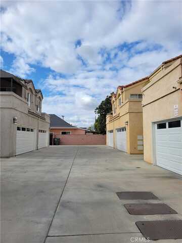 22023 Hawaiian Avenue, Hawaiian Gardens, CA 90716