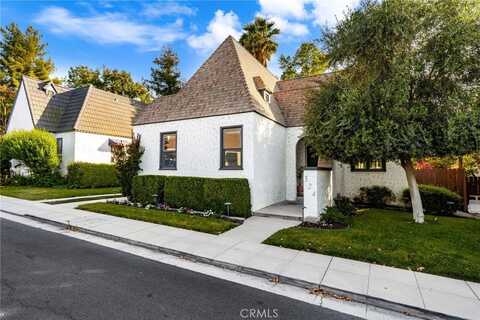 324 Normandie Court, Redlands, CA 92373